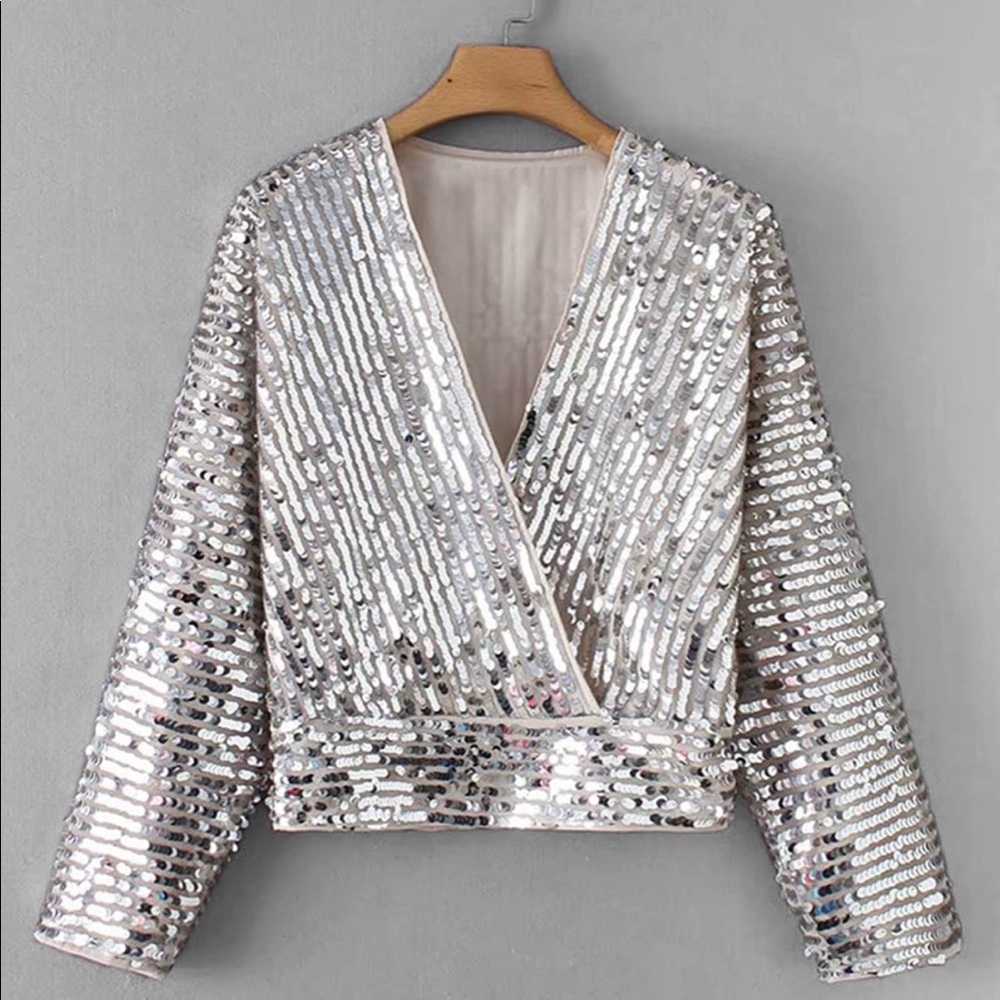 Adorable ASOS sequin v neck blouse BNWOT